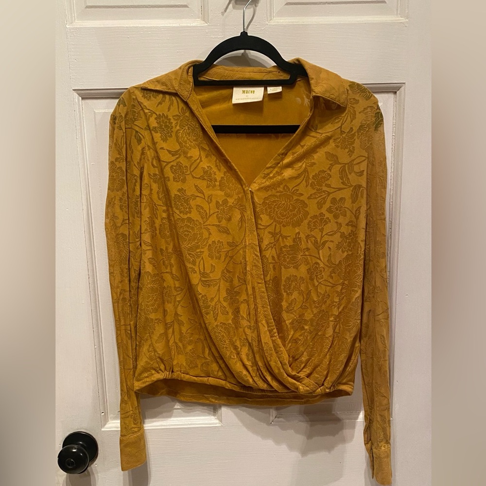 Anthropologie x-small yellow gold floral blouse